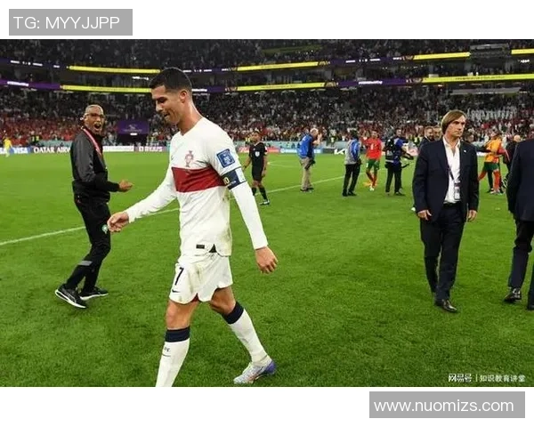 足球明星风采全景展示图文合集尽览球场传奇与荣耀瞬间 足球明星风采全景展示图文合集尽览球场传奇与荣耀瞬间